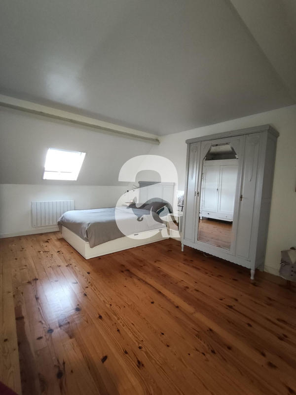 Maison ancienne - 143 m² - 7 pièces