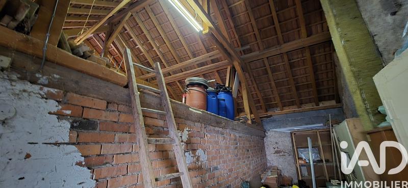 Maison - 143 m² - 9 pièces