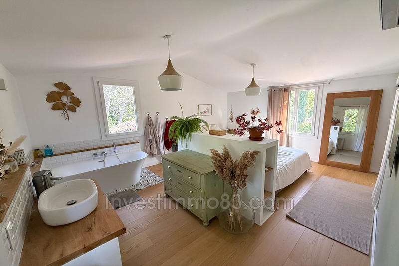 Maison - 133 m² - 6 pièces