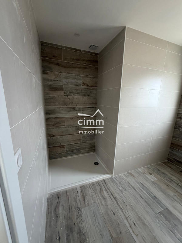 Villa - 80 m² - 4 pièces