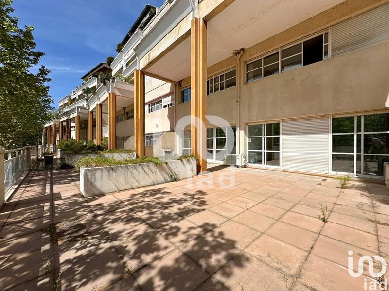 Local commercial - 296 m² - 5 pièces