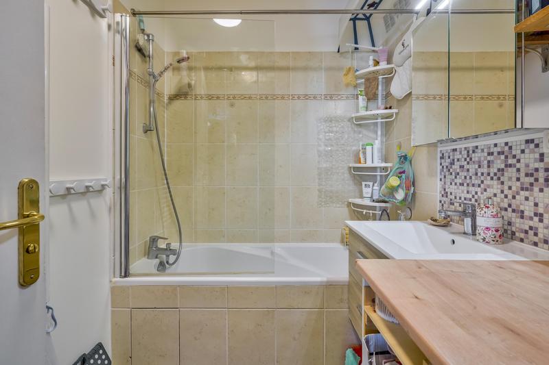 Appartement - 49 m² - 2 pièces