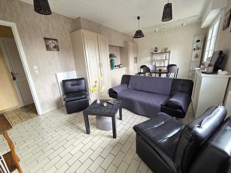 Pavillon - 141 m² - 7 pièces