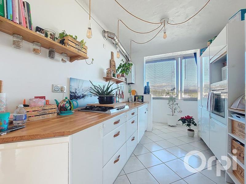 Appartement - 76 m² - 3 pièces