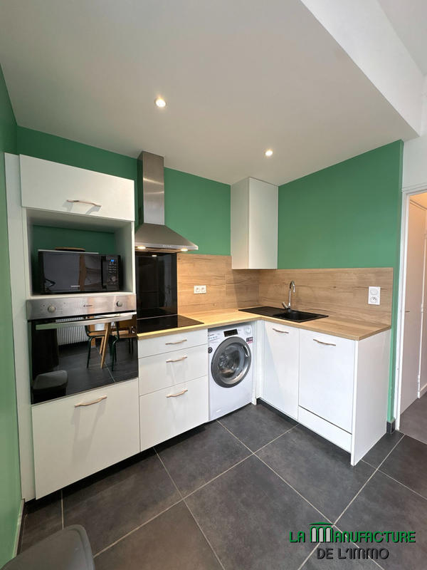 Appartement - 85 m² - 4 pièces