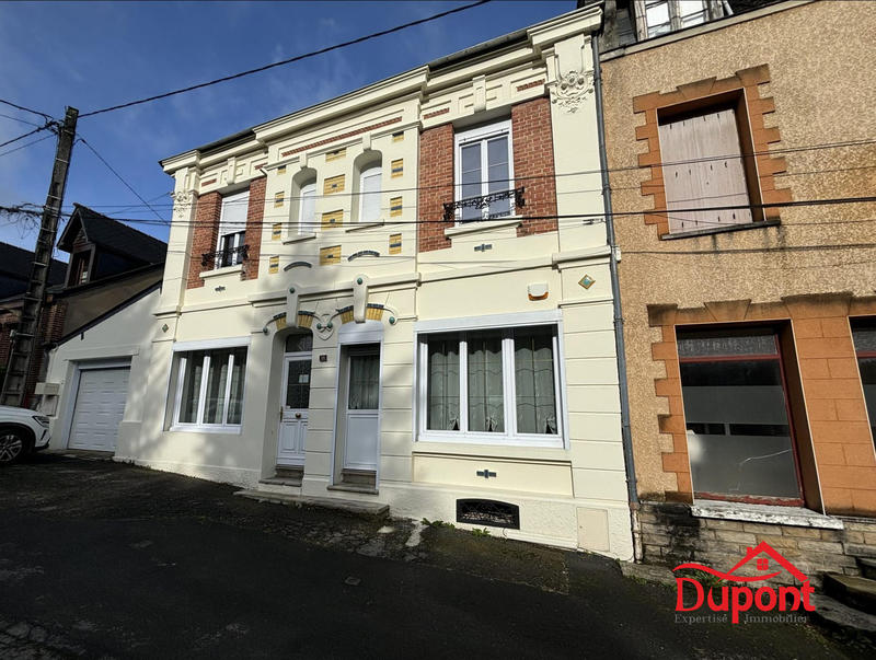 Maison - 147 m² - 5 pièces