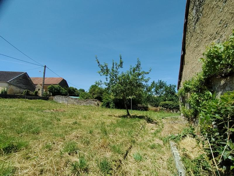 Maison traditionnelle - 100 m² - 1 pièce