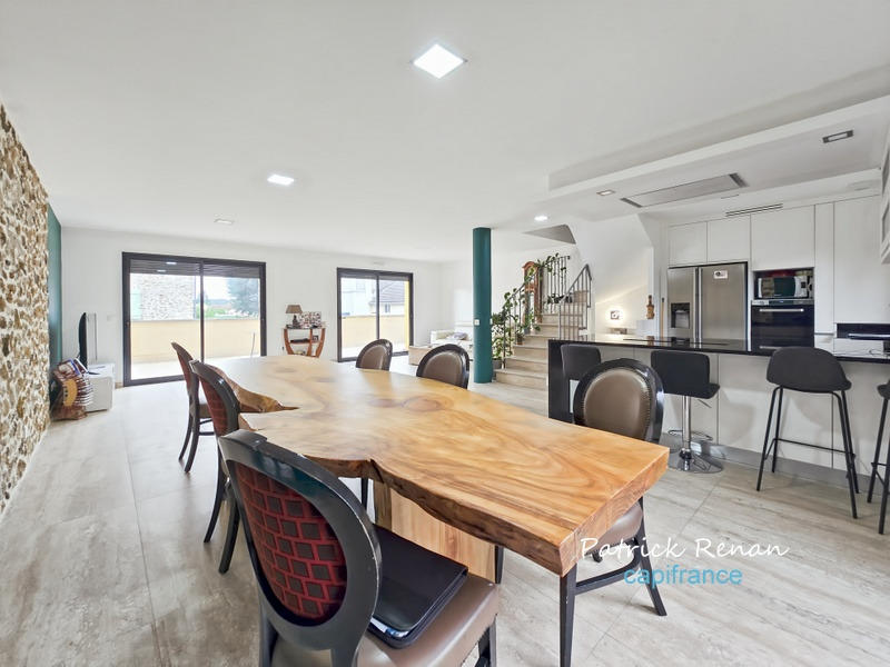 Maison - 125 m² - 6 pièces