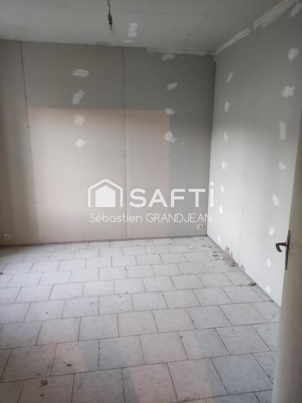 Maison - 88 m² - 5 pièces