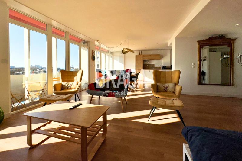 Appartement - 97 m² - 4 pièces