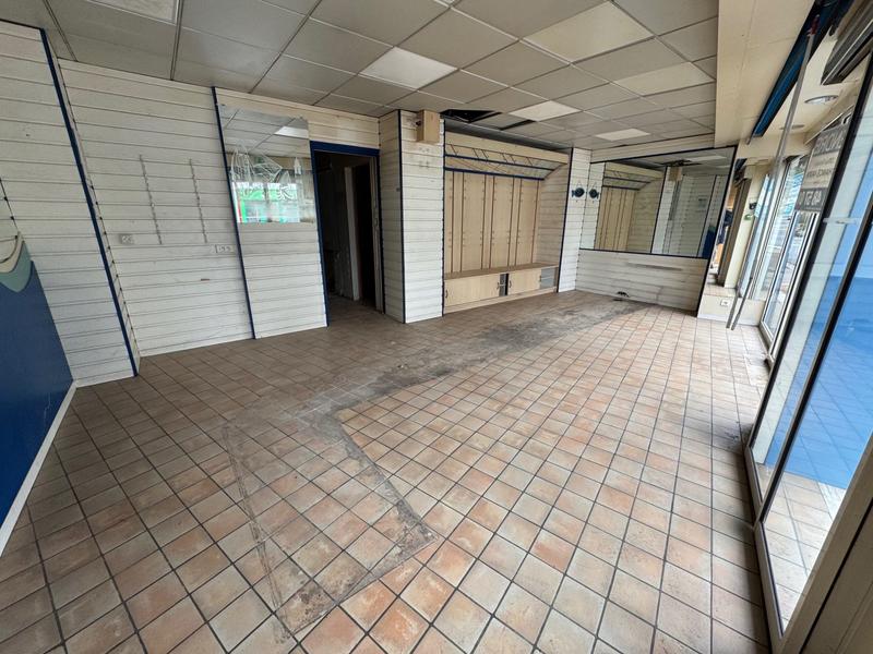 Local commercial - 113 m²