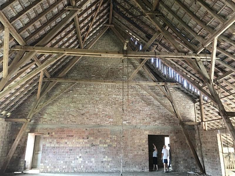 Corps de ferme - 180 m² - 8 pièces