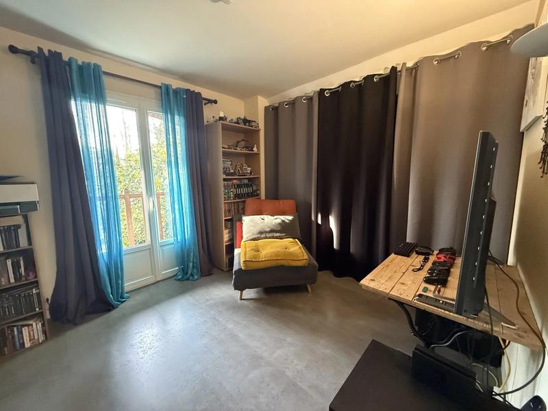 Maison - 142 m² - 7 pièces