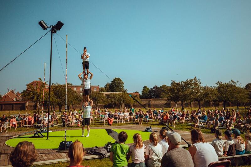 Spectacle de rue : clôture de saison