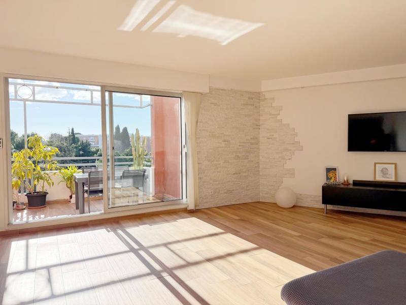 Appartement - 106 m² - 4 pièces