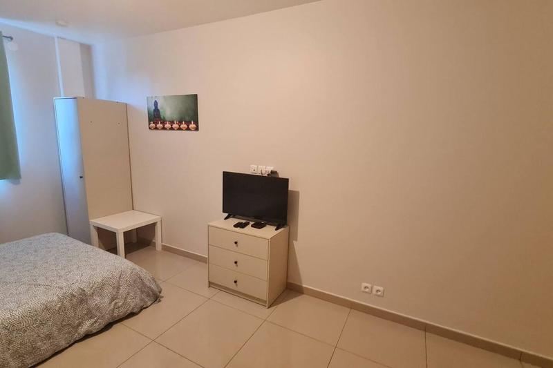 Studio - 20 m² - 1 pièce