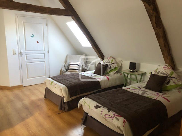 Propriété - 314 m² - 12 pièces