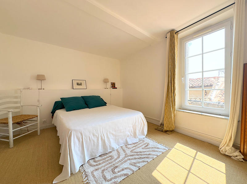 Maison - 151 m² - 6 pièces