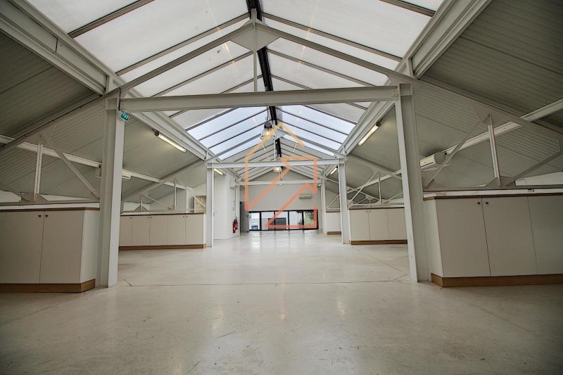 Local commercial - 448 m²