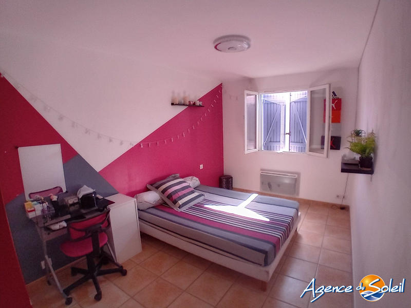 Villa - 99 m² - 5 pièces