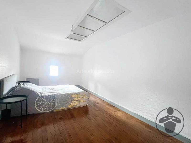 Immeuble - 105 m² - 3 pièces