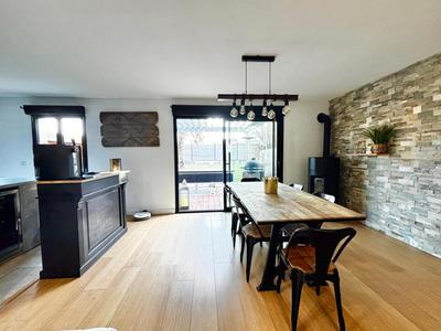 Maison - 170 m² - 7 pièces