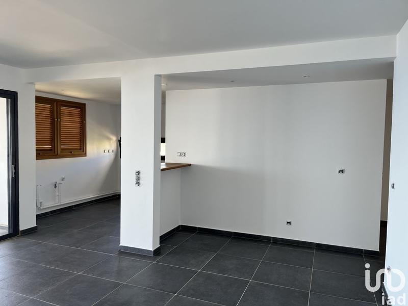 Appartement - 75 m² - 3 pièces