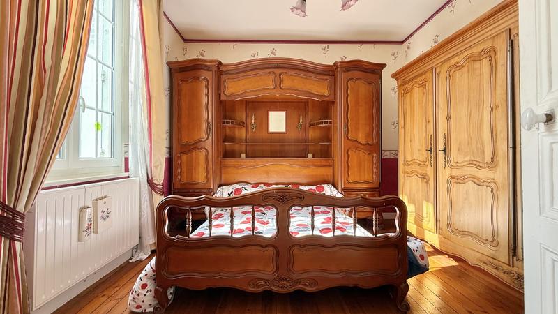 Maison - 172 m² - 6 pièces