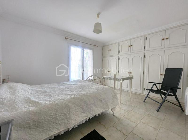 Villa - 182 m² - 6 pièces