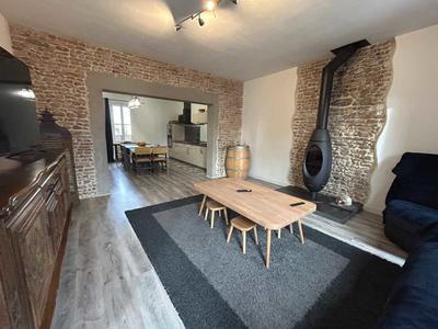 Maison - 234 m² - 7 pièces