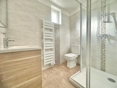 Appartement - 153 m² - 5 pièces