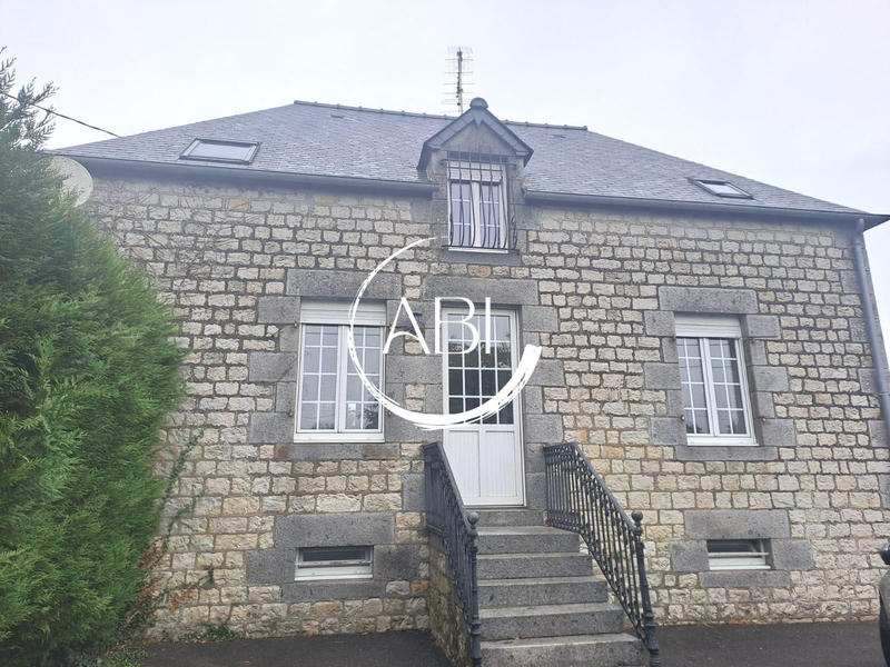 Maison - 87 m² - 4 pièces