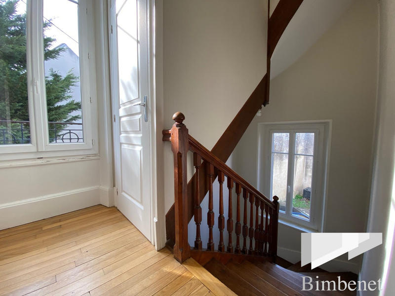 Maison ancienne - 141 m² - 7 pièces