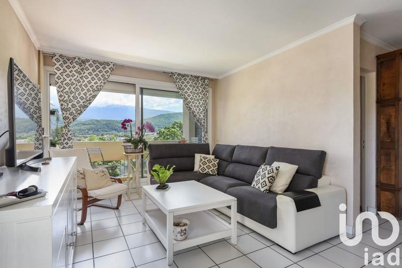 Appartement - 79 m² - 4 pièces