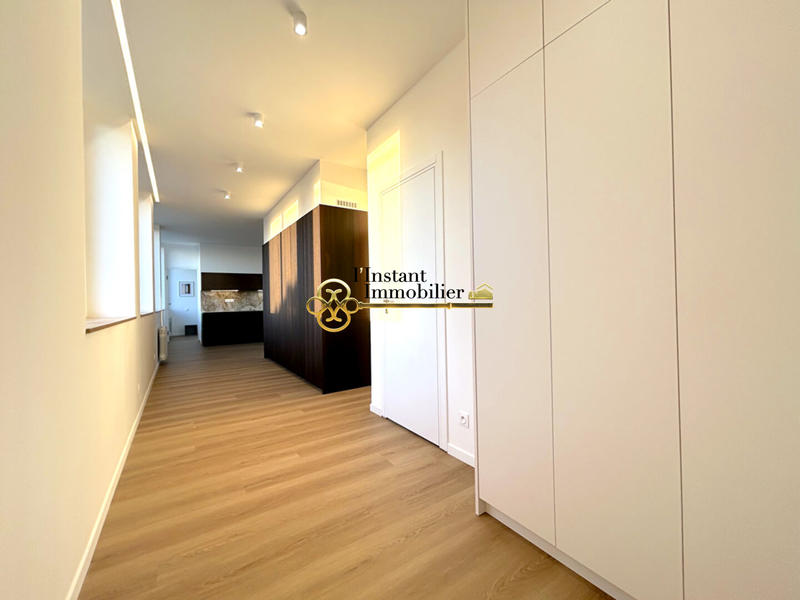 Appartement - 77 m² - 3 pièces