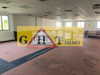 Bureau - 570 m²