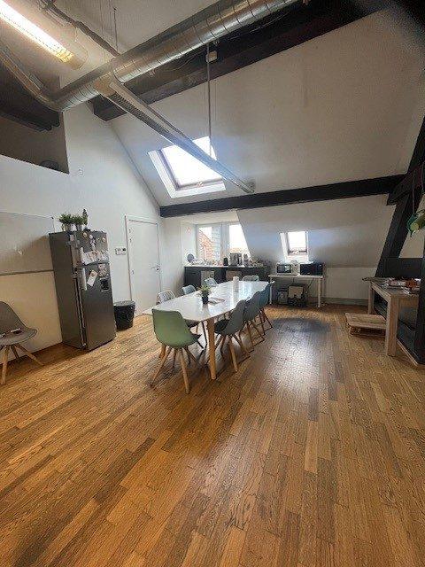 Bureau - 160 m² - 3 pièces