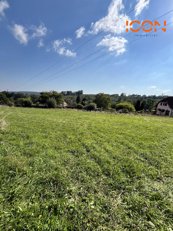 Terrain - 1 200 m²