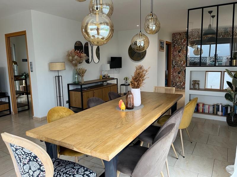 Maison - 172 m² - 9 pièces