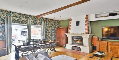 Maison - 147 m² - 8 pièces