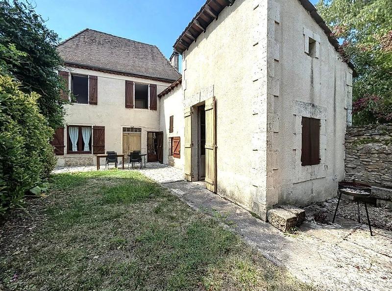 Maison - 91 m² - 5 pièces
