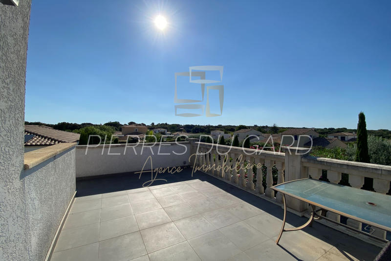 Maison contemporaine - 199 m² - 6 pièces