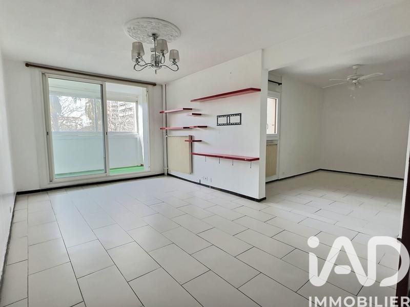 Appartement - 92 m² - 5 pièces