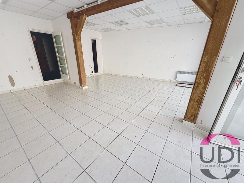 Immeuble - 73 m² - 3 pièces