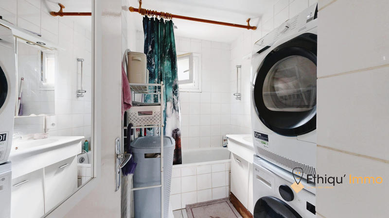 Appartement - 85 m² - 4 pièces