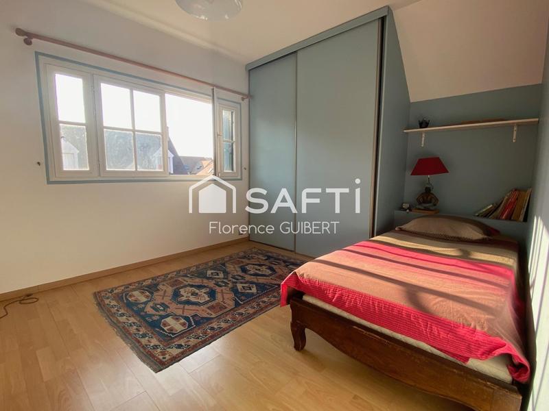 Maison - 251 m² - 10 pièces