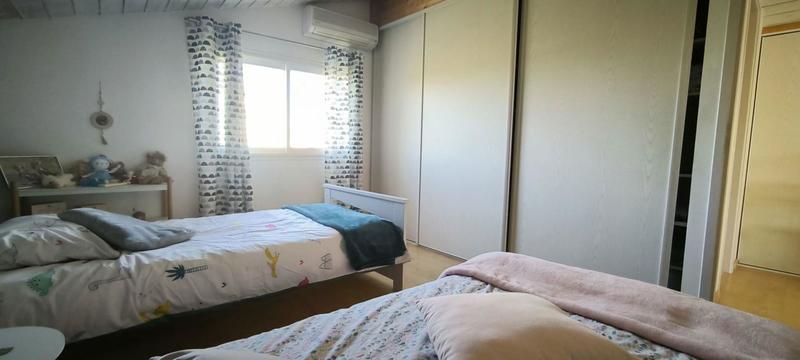 Maison - 183 m² - 6 pièces