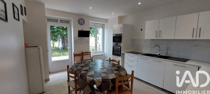 Maison - 163 m² - 8 pièces