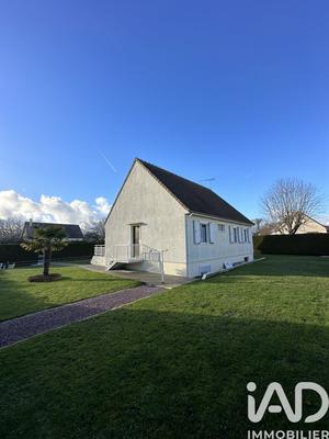 Maison - 90 m² - 4 pièces