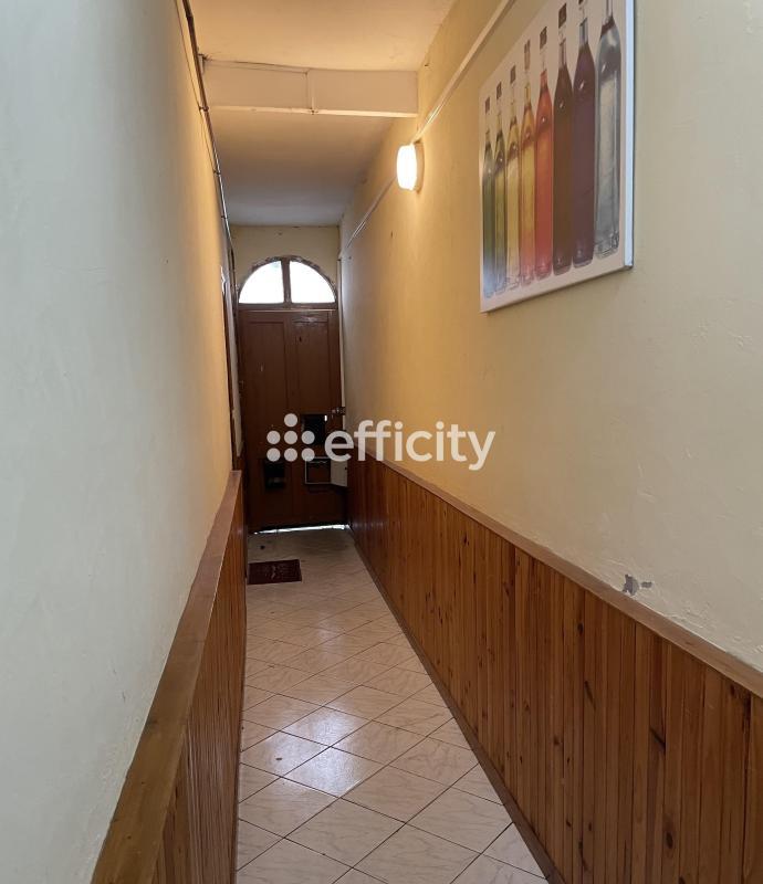 Immeuble - 180 m² - 8 pièces